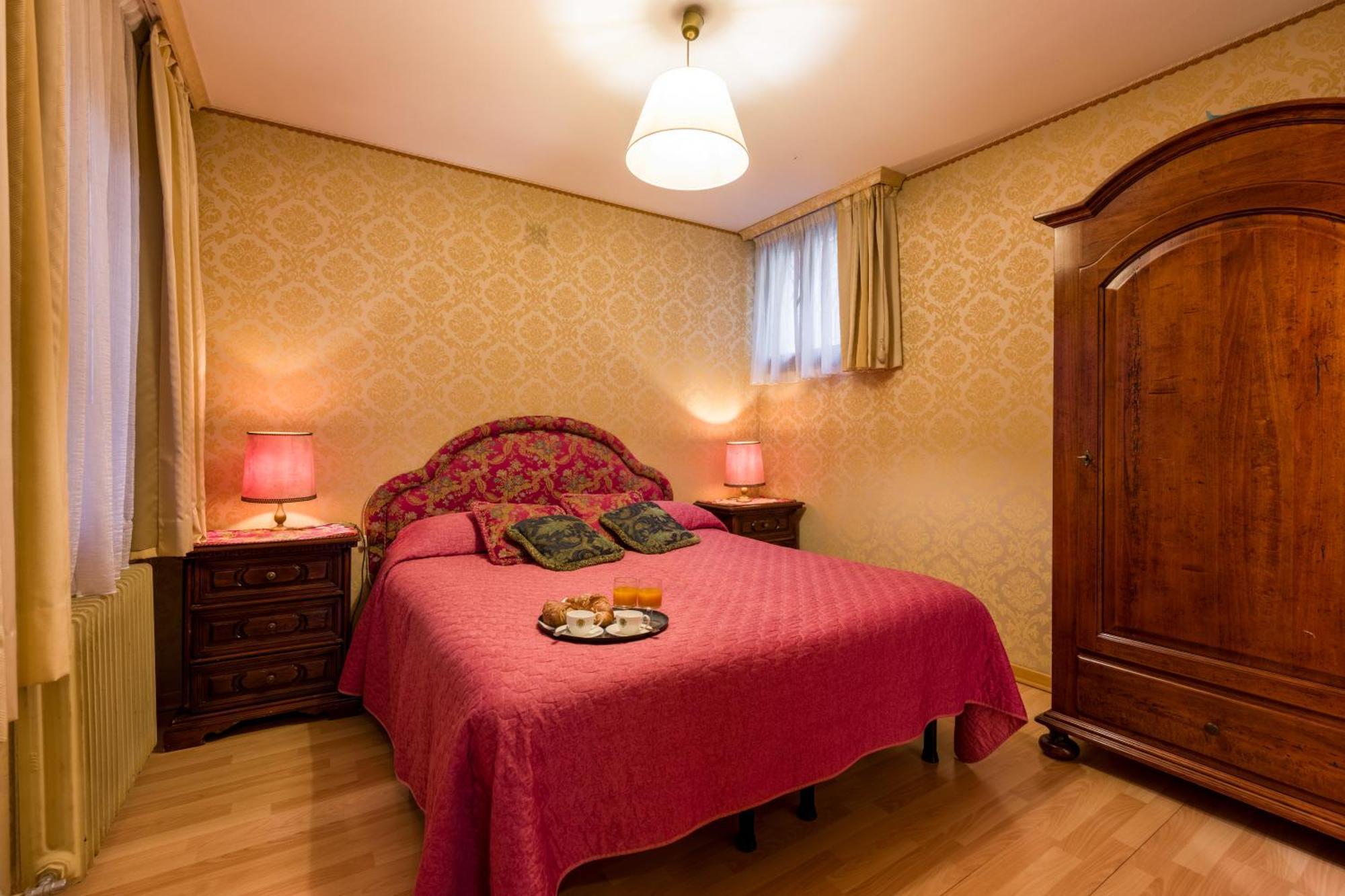 Apartment Lover's Nest In San Marco Square Venice
